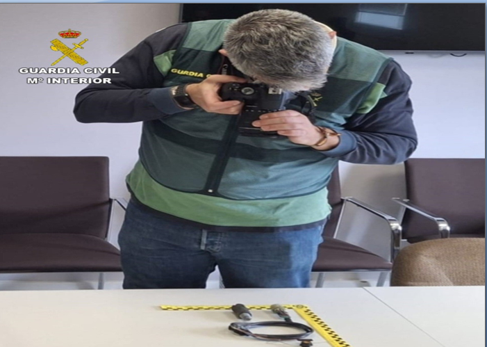 La Guardia Civil de Pontevedra, investiga a un conductor de autobús por ...