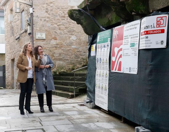 El Consorcio Casco Vello avanza en la "emblemática" obra de la calle Hortas y saca a concurso público un nuevo local comercial