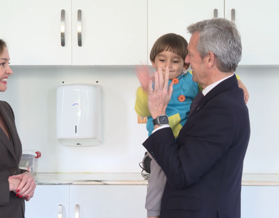 Rueda anuncia la mejora del edificio vigués 'La Gota de Leche' para ampliar la escuela infantil y abrir la primera unidad de atención postemprana pública de Galicia