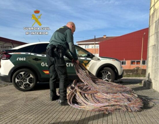 La Guardia Civil investiga a un vecino de A Cañiza por un presunto delito de hurto de cable telefónico