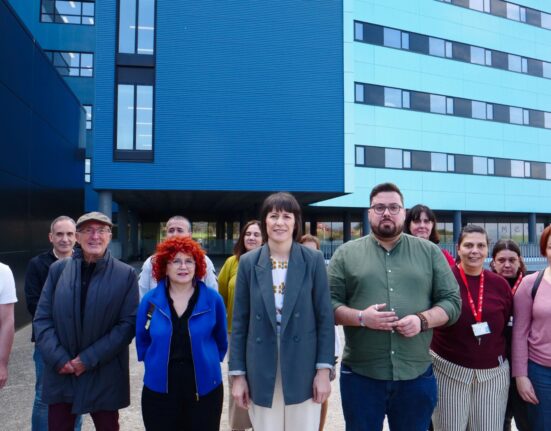 Pontón denuncia el aumento del traspaso de fondos a la sanidad privada por parte del Gobierno del PP mientras recorta en la pública