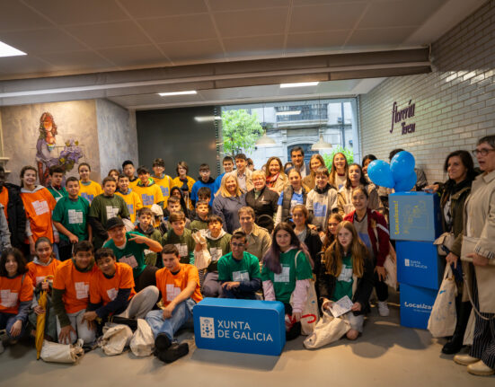 La Xunta arranca en Vigo las gincanas educativas de la iniciativa "Localízate" para conectar la juventud con el comercio local en diferentes ciudades gallegas