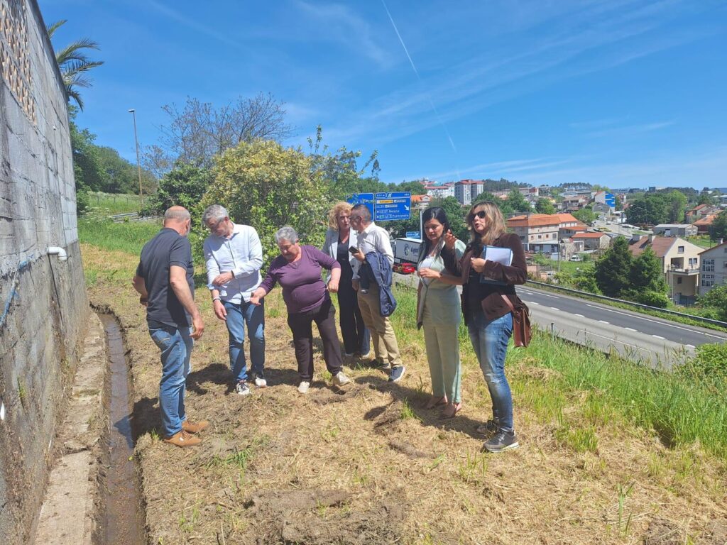 La alcaldesa de Mos exige a los técnicos del Ministerio de Transportes a reparación inmediata del terraplén colapsado de la A55.