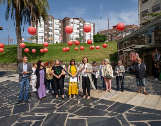 La Xunta de Galicia inaugura las actividades de fin de curso del centro sociocomunitario de Rivera Atienza