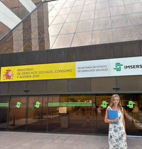 Fabiola García exige al Gobierno que asuma el 50% de la financiación de la atención a la dependencia y que dé el mismo trato a Galicia que al País Vasco