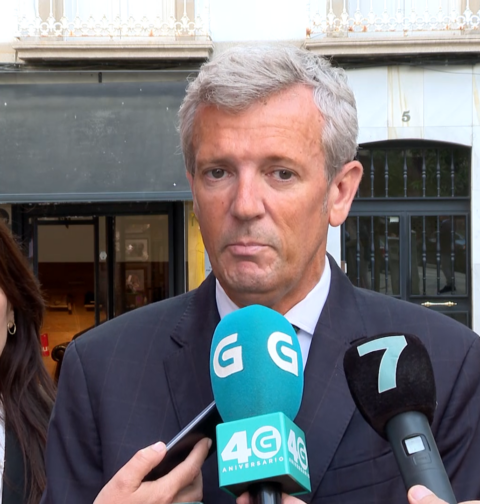 Rueda  expresa «máximo respeto» a la Justicia  por la dimisión de Villares y anuncia a su sustituta Marta Villaverde, nueva conselleira do Mar