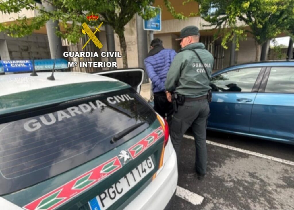 La Guardia Civil detiene a un vecino de Vilagarcía de Arousa por un presunto delito de tentativa de homicidio