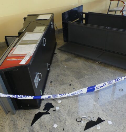 Detenidos dos hombres como autores de varios robos cometidos en el área de Vigo