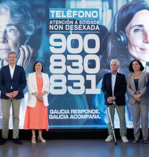 Rueda destaca que la nueva central multicanal en colaboración con Cruz Roja permitirá tejer una red contra la soledad no deseada
