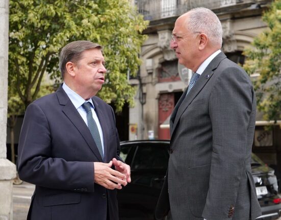 Luis Planas en Vigo: La nueva Política Pesquera Común debe mantener la sostenibilidad y mejorar la rentabilidad del sector