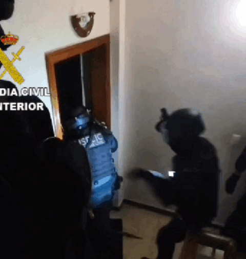 La Guardia Civil de Pontevedra desarrolla la II fase la operación “AMORÍN-PANCENTEO