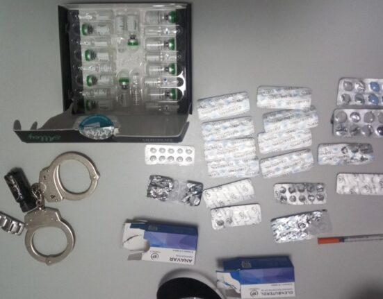 Detenido en Vigo con sustancias anabolizantes viagra y cerca de 4.000 € en su coche