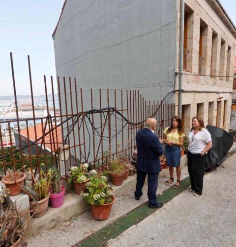 El Consorcio Casco Vello compra un solar en la Plaza del Peñasco para continuar con la rehabilitación del área del Berbés y la construcción de nueva vivienda pública