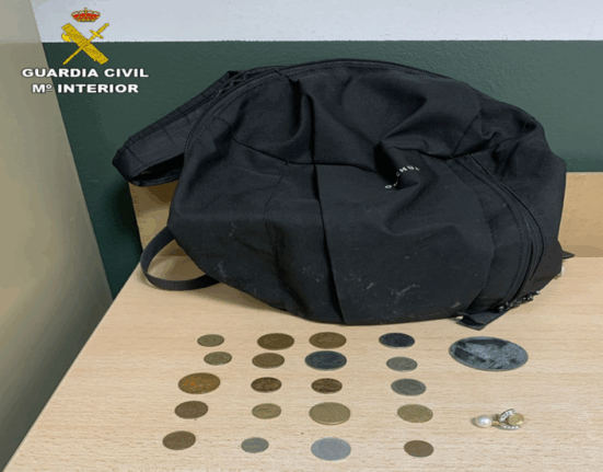 La Guardia Civil de Pontevedra detiene a una persona en Moaña por un presunto delito de robo con fuerza en interior de vivienda