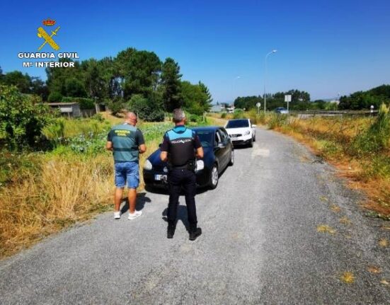 La Guardia Civil detiene a un conductor que había huido tras atropellar a un peatón en Vilagarcía