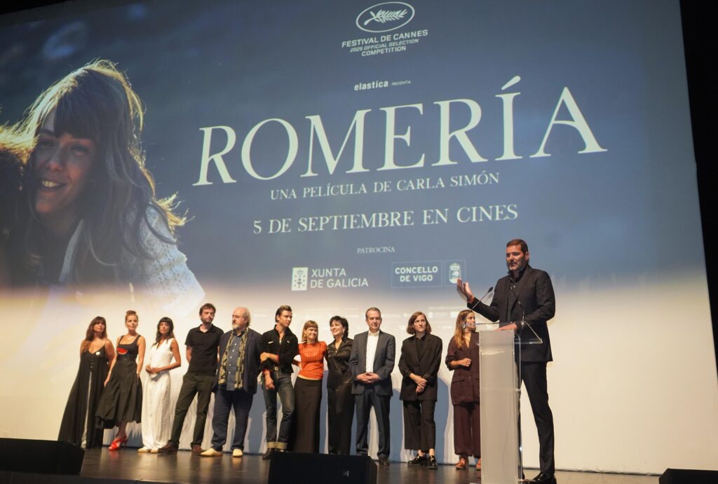 López Campos subraya el papel del cine como embajador de Galicia en el preestreno de "Romería" en Vigo