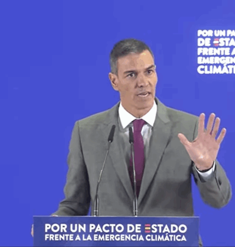 Pedro Sánchez anuncia una Agencia Estatal de Emergencias tras la crisis de los incendios