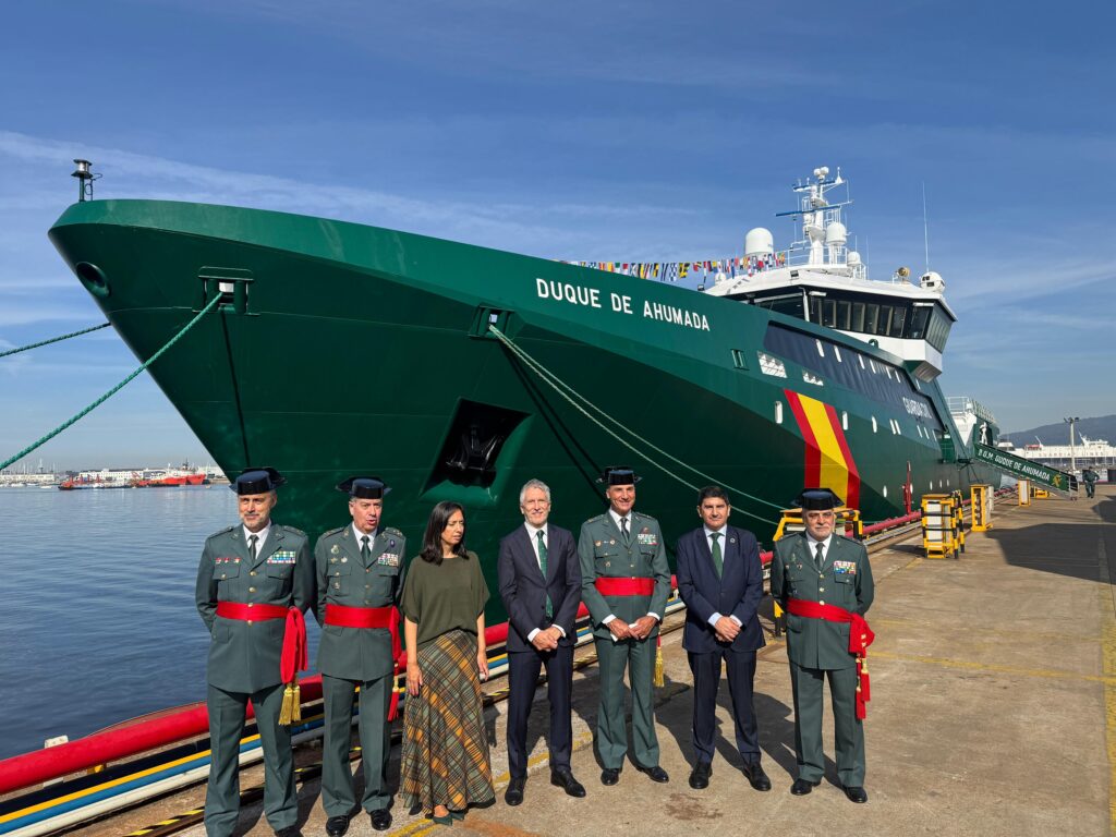 El ministro del Interior, Marlaska, ha presidido en Vigo la entrega del buque oceánico de la Guardia Civil Duque de Ahumada