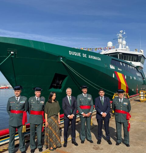 El ministro del Interior, Marlaska, ha presidido en Vigo la entrega del buque oceánico de la Guardia Civil Duque de Ahumada