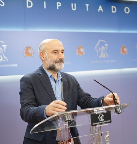 Néstor Rego BNG :consigue desbloquear la tramitación de la Ley para la transferencia de la AP-9 a la Galicia