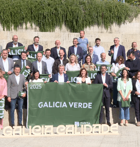 Rueda reivindica el compromiso de los ayuntamientos gallegos con la sostenibilidad en la entrega de las Banderas Verdes 2025