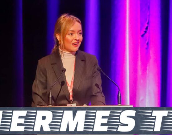 Fabiola García destaca en Vigo la apuesta de los presupuestos de 2026 por garantizar las máximas oportunidades para las mujeres trabajadoras y emprendedoras de Galicia