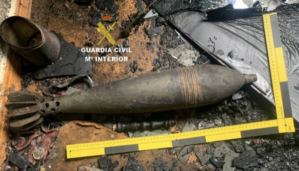 La Guardia Civil desactiva un artefacto explosivo en Cambados