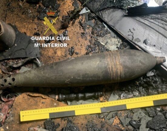 La Guardia Civil desactiva un artefacto explosivo en Cambados