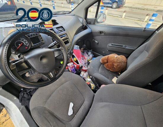 La Policía Nacional libera a una mujer y a sus dos hijos menores tras 13 días viviendo en un vehículo bajo amenazas de su expareja