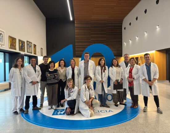 El Área Sanitario de Vigo realiza una campaña para promover la vía oral en el uso de los antibióticos