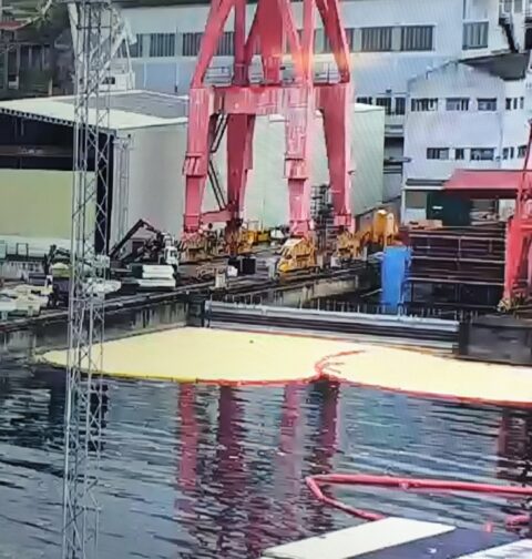 última hora del operativo de lucha contra el vertido de aceite de palma en el puerto de vigo