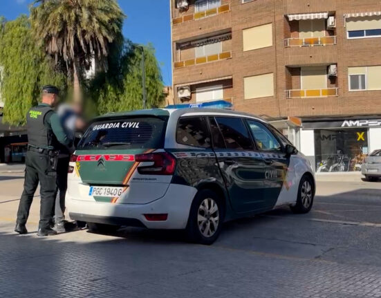 Desarticulado un grupo criminal por estafar a 85 ancianos haciéndose pasar por revisores de la luz por todo el país