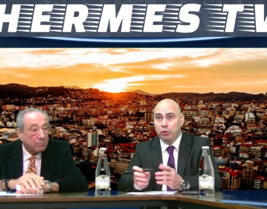 El exalcalde de Vigo Carlos Príncipe analiza denuncias de acoso y corrupción en el PSdeG-PSOE.