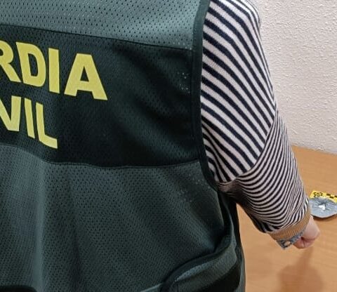 La Guardia Civil investiga a un vecino de Baiona por un presunto delito contra la salud pública