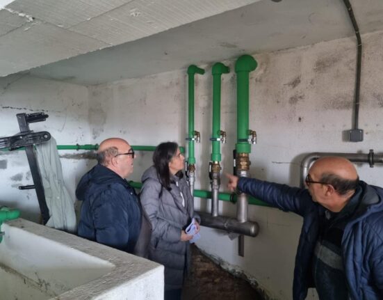 La Xunta de Galicia certifica el buen estado de las instalaciones del IES de Beade y confirma la presencia de plomo en el agua de las acometidas exteriores municipales