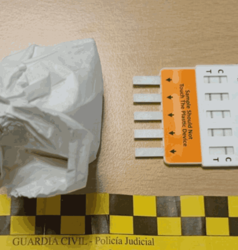 La Guardia Civil detiene a un varón en O Porriño por un delito contra la salud pública
