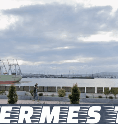 Hallan el cuerpo sin vida de una persona flotando en el mar junto al Auditorio Mar de Vigo