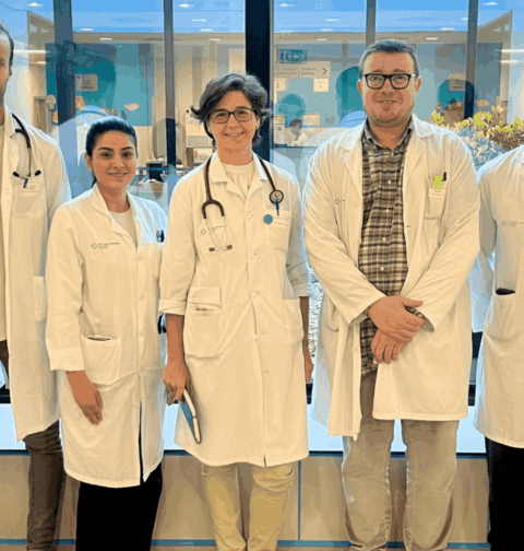 El Área Sanitaria de Vigo alcanza la certificación nacional de calidad avanzada en el uso de antibióticos