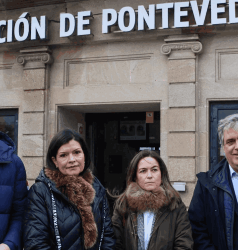 Los senadores y diputados pontevedreses del PP denuncian el caos ferroviario en Pontevedra, que se sitúa en una de las provincias más afectadas de toda España en número de vías con limitaciones de velocidad