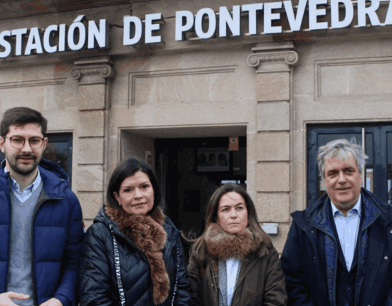 Los senadores y diputados pontevedreses del PP denuncian el caos ferroviario en Pontevedra, que se sitúa en una de las provincias más afectadas de toda España en número de vías con limitaciones de velocidad