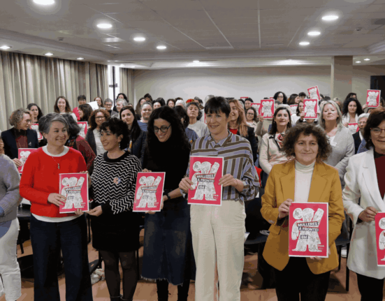 Pontón defiende un municipalismo feminista con más liderazgo de las mujeres para avanzar en igualdad desde los ayuntamientos