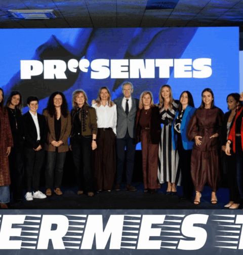Rueda reivindica el papel de las mujeres profesionales de Galicia a través de la nueva plataforma ‘Presentes’ para seguir rompiendo brechas de género