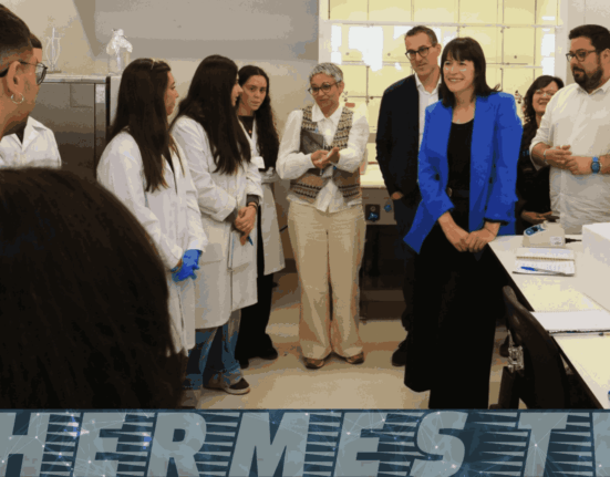 Pontón destaca en Vivgo el papel fundamental de las mujeres en la ciencia y denuncia los techos de cristal que aún existen en este ámbito