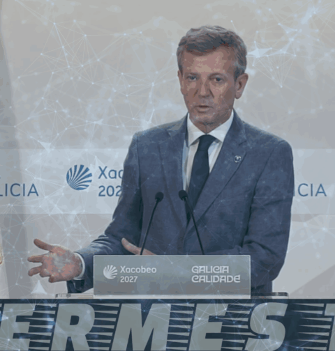 El dardo de Rueda a los alcaldes por los aeropuertos: "Queda un año para las municipales y hacen lo de siempre".