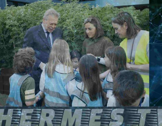 Gómez Caamaño destaca la huerta del Álvaro Cunqueiro como un espacio terapéutico, educativo y solidario que amplía el servicio del hospital público a la ciudad de Vigo