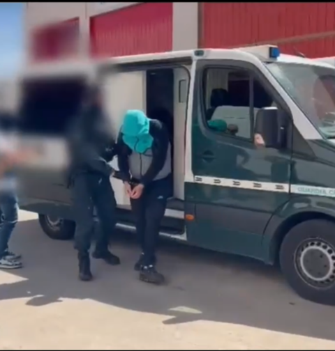 Detenidos 6 expertos ladrones de bancos que operaban por todo el territorio nacional su ola de robos comenzó en Sanxenxo