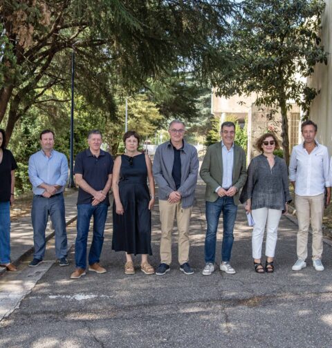 Román subraya el compromiso de la Xunta con la mejora de los centros escolares en Vigo, donde este verano están en ejecución 20 obras con casi 22,5 m€ de inversión