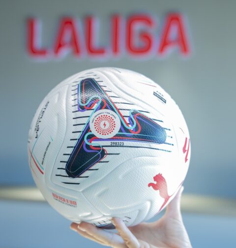 LALIGA EA SPORTS se convierte en la primera competición nacional de fútbol en implantar la tecnología de Balón Conectado en todos sus partidos