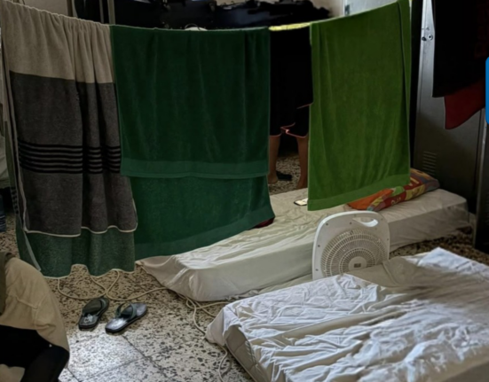 Marlaska castiga a los policías desplegados en Ceuta con un alojamiento indigno mientras mantiene unas infraestructuras policiales agotadas y desbordadas