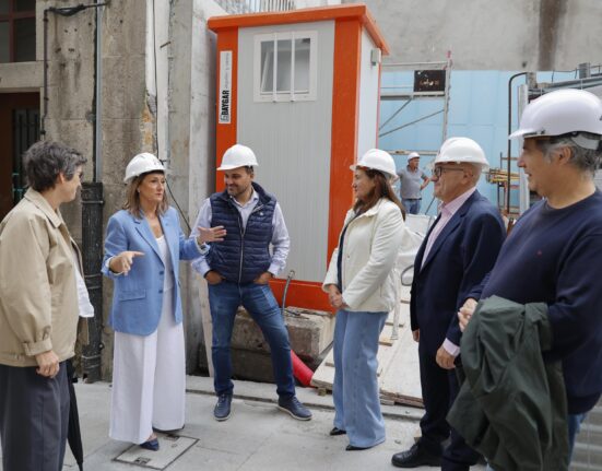 El Consorcio Casco Vello de Vigo incorpora un nuevo edificio a las actuaciones prioritarias del plan de rehabilitaciones y avanza en la reforma de los inmuebles de la calle Alta
